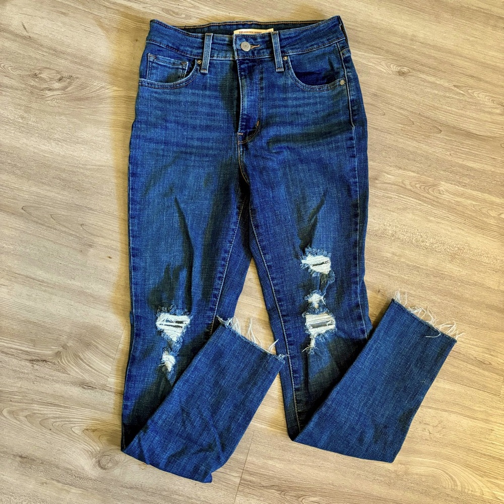 Levi’s Size 26 721 High Rise Skinny Denim Jeans Women’s Pants Levi Blue Jeans
